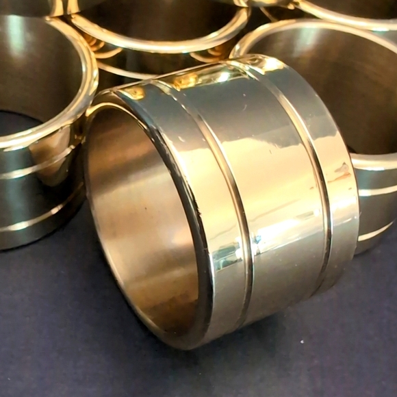Vintage Baldwin Set Of  8 Brass Napkin Ring Holders. - Picture 3 of 8